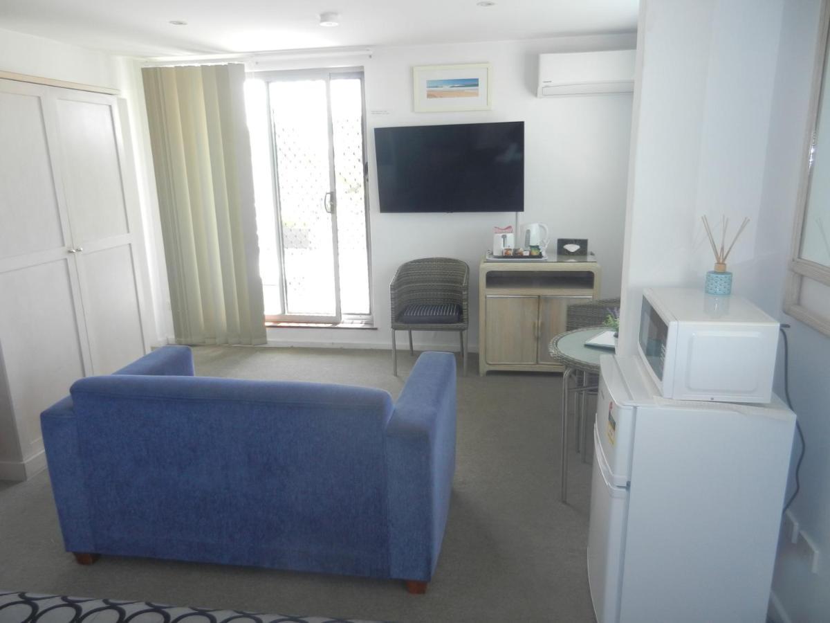 Oceanside Hawks Nest Hotell Exteriör bild