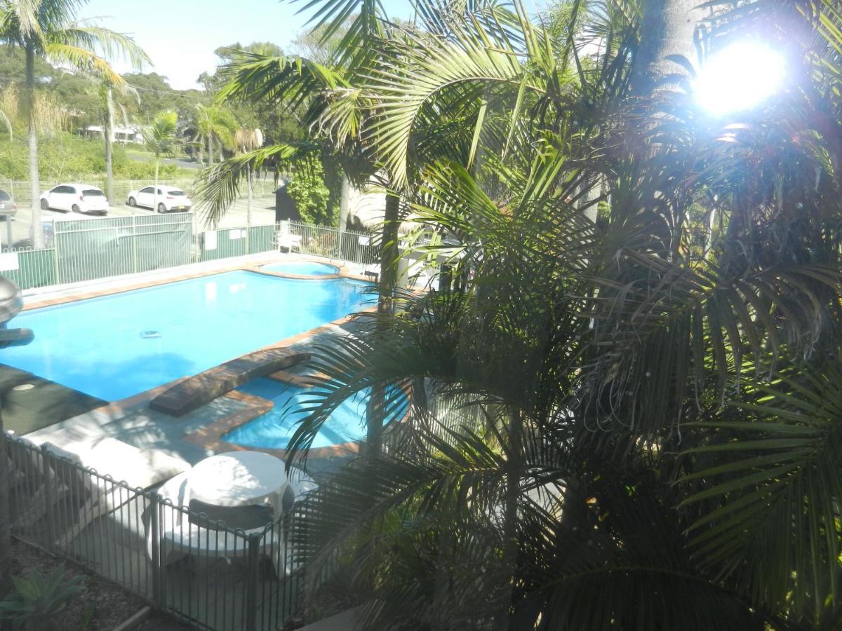 Oceanside Hawks Nest Hotell Exteriör bild